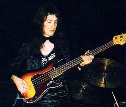 fender precision bass john deacon